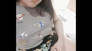 Папочка Шлюшка үҫмерҙәр өсөн үҙең яҙҙырған видео