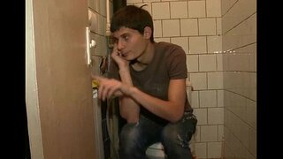 ʷ�녀는 놀이와 함께 큰 딕의 젊은이